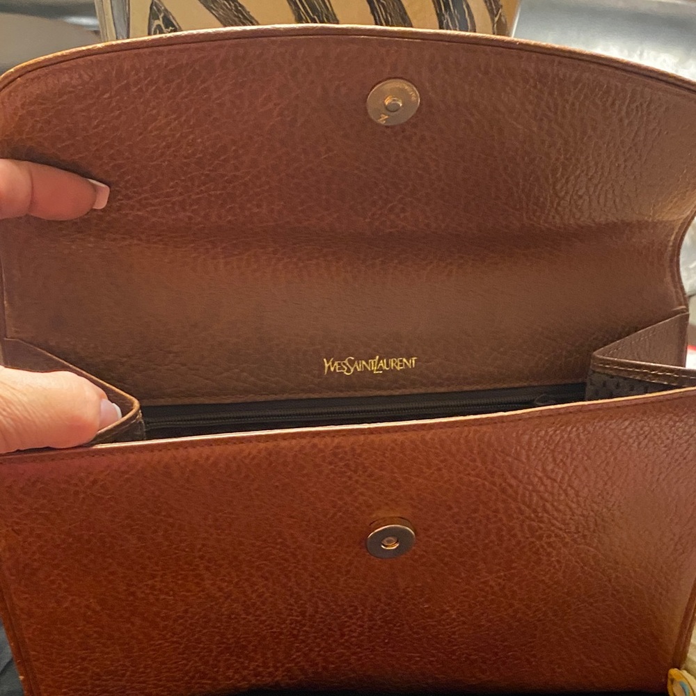 Yves Saint Laurent Rich Brown Leather Messenger Bag add a chain for crossbody - Picture 9 of 16